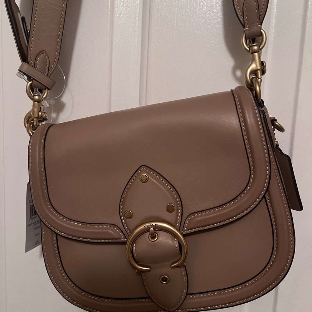 COPY - COACH VIRAL TAN/BEIGE SADDLE BAG NWT